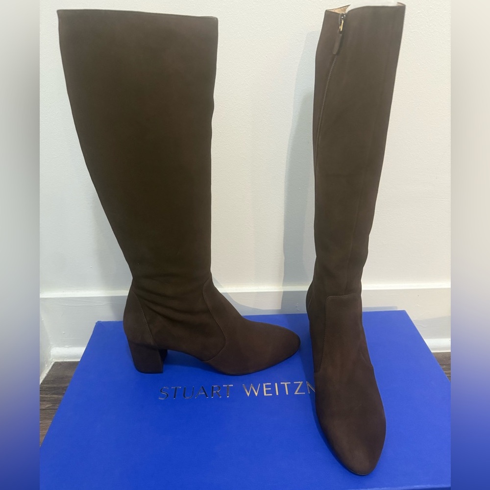 NEW in Box Stuart Weitzman Yuliana 60 Knee High Boot in Walnut